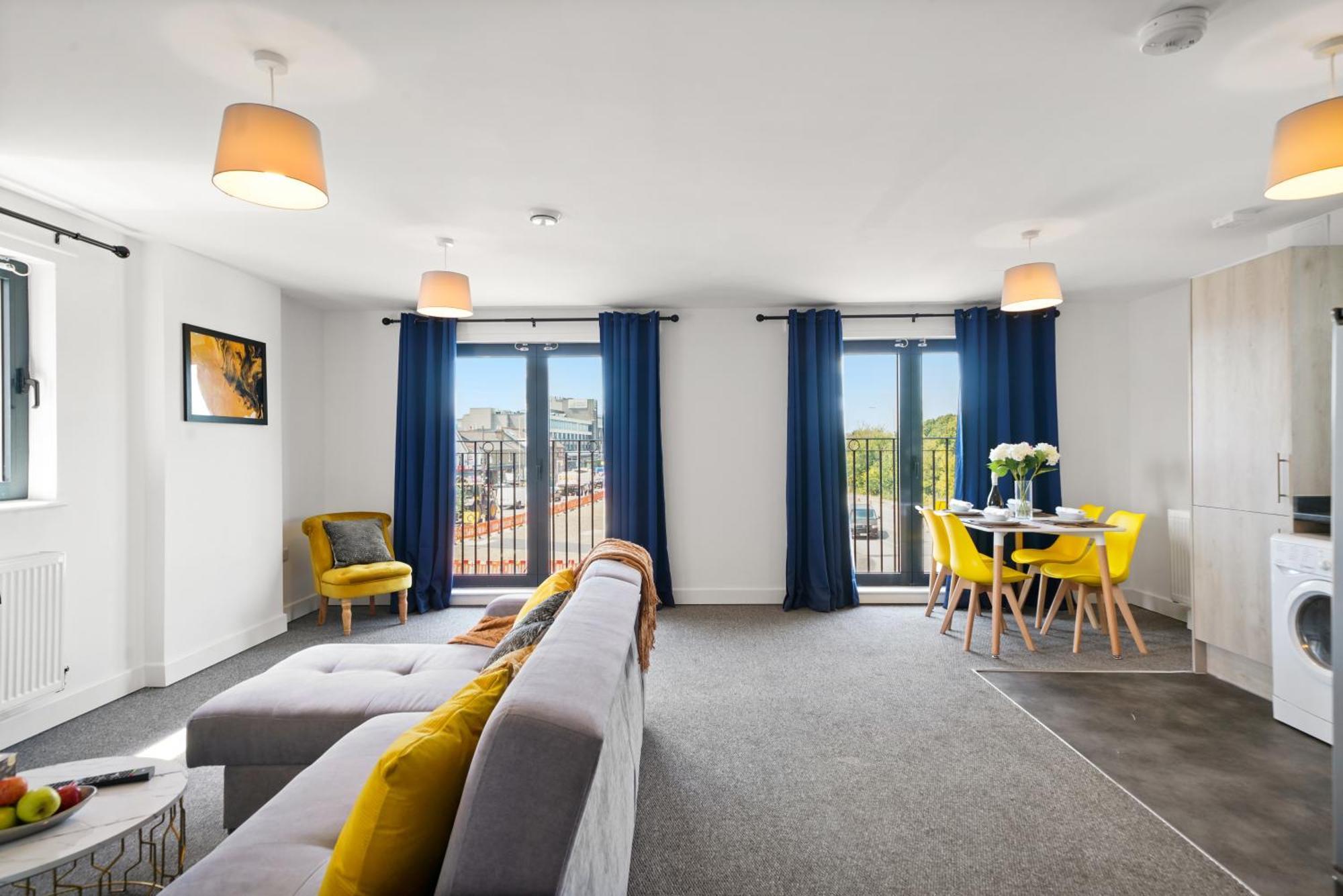 One And Two Bed Apartments Slough Near Heathrow Colnbrook Exteriör bild